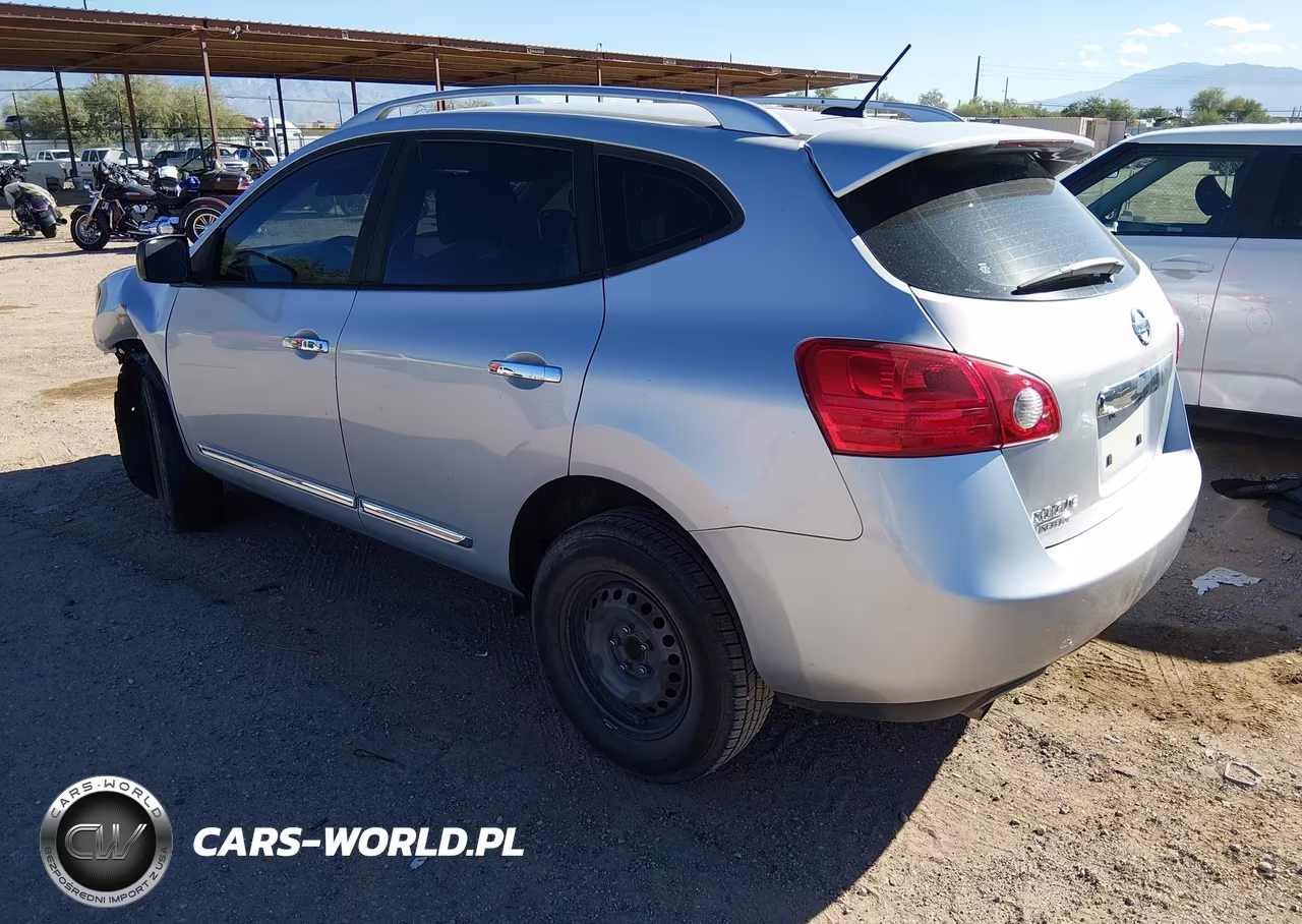2015 Nissan Rogue Select S VIN:JN8AS5MT0FW663403 - 3