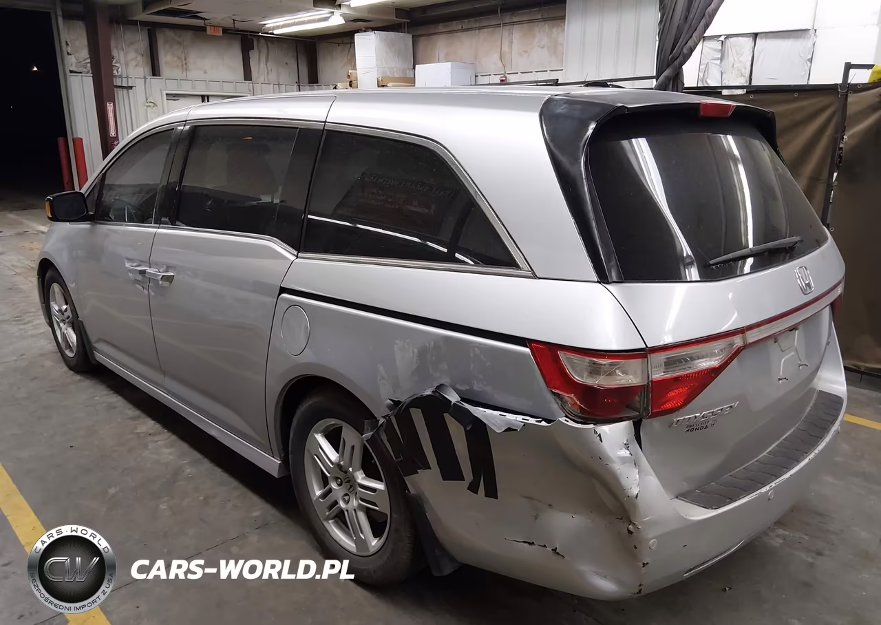 2012 Honda Odyssey Touring-Touring Elite VIN:5FNRL5H94CB077412 - 3