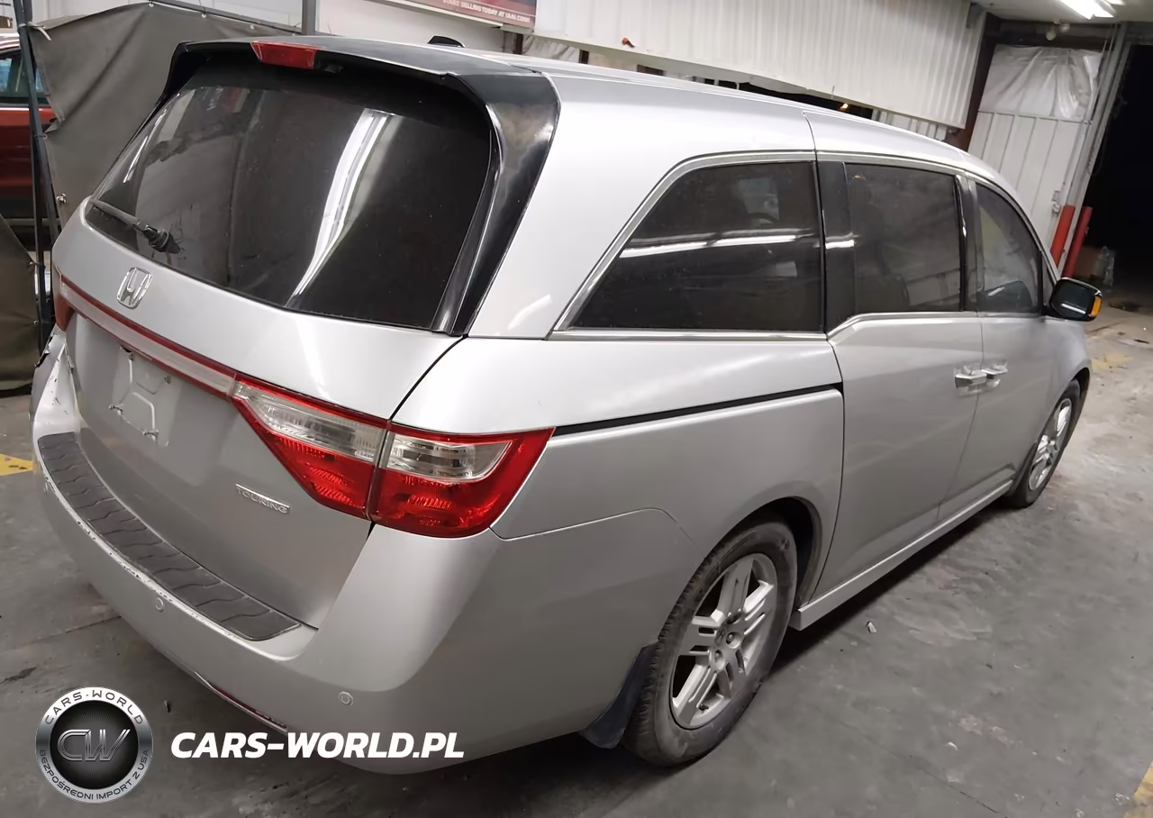 2012 Honda Odyssey Touring-Touring Elite VIN:5FNRL5H94CB077412 - 4