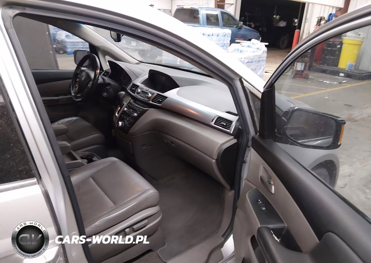 2012 Honda Odyssey Touring-Touring Elite VIN:5FNRL5H94CB077412 - 5