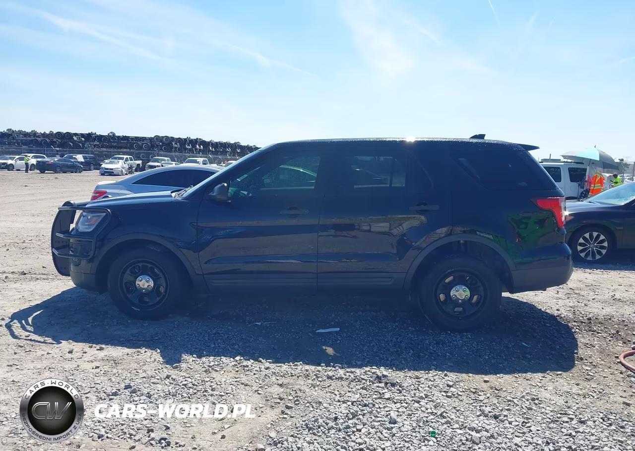 2017 Ford Utility Police Interceptor VIN:1FM5K8AR3HGB08025 - 14