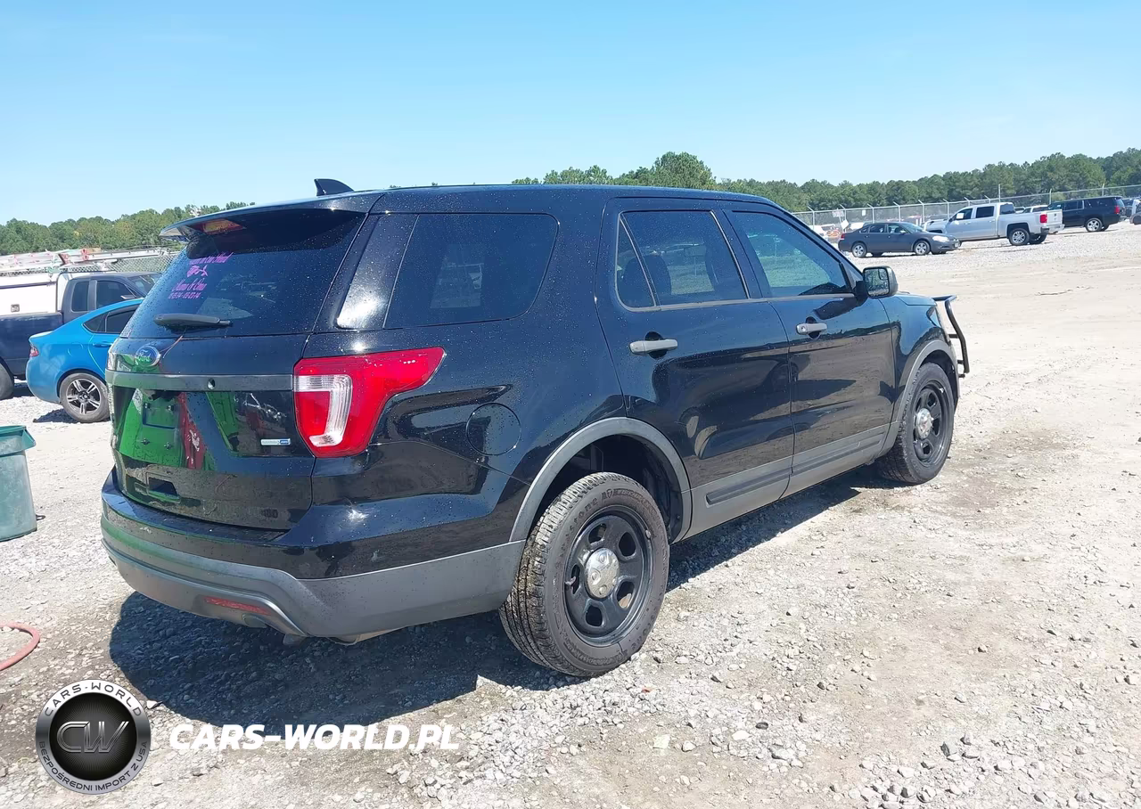 2017 Ford Utility Police Interceptor VIN:1FM5K8AR3HGB08025 - 4