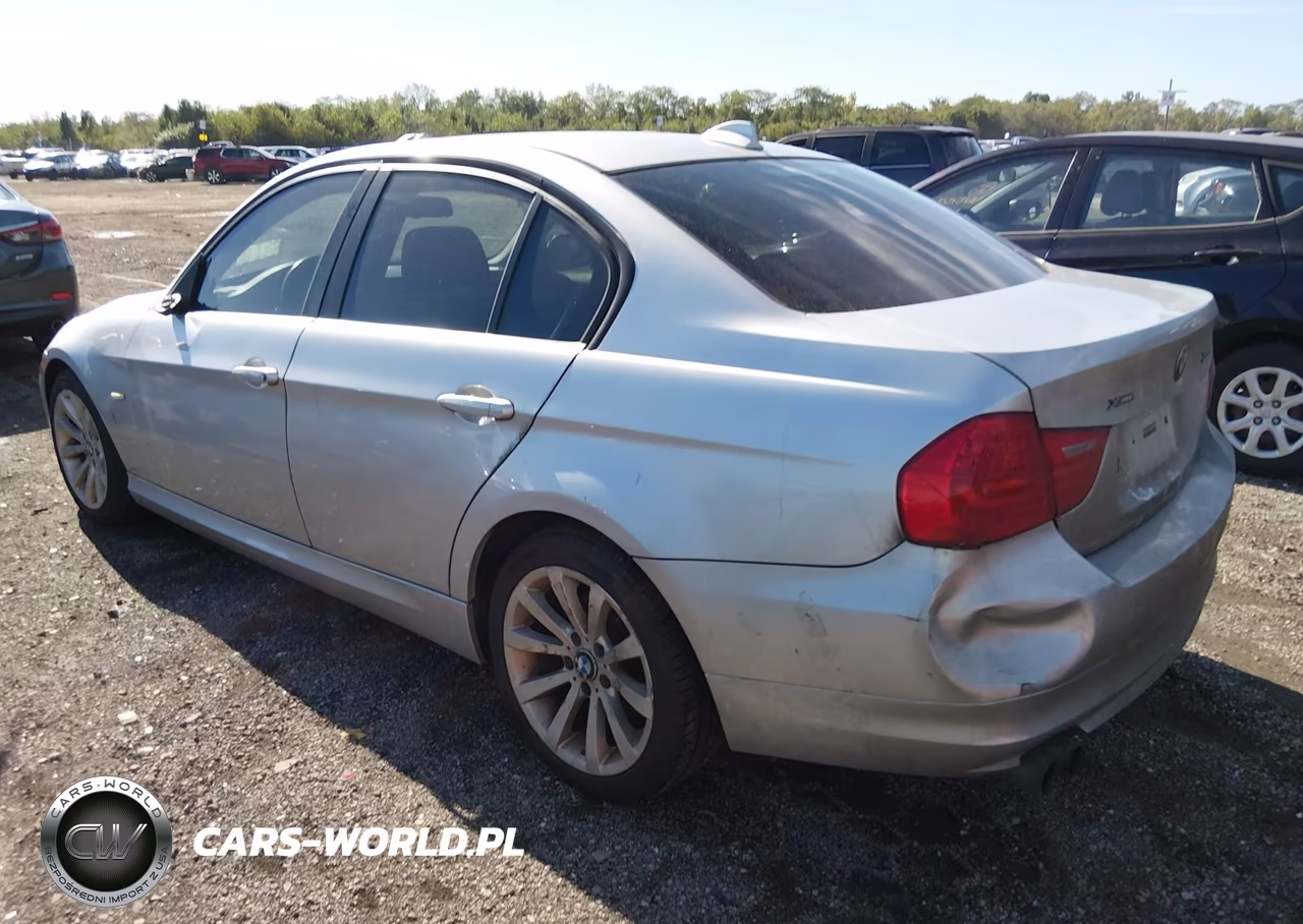 2011 BMW 328I xDrive VIN:WBAPK7C58BA972237 - 3