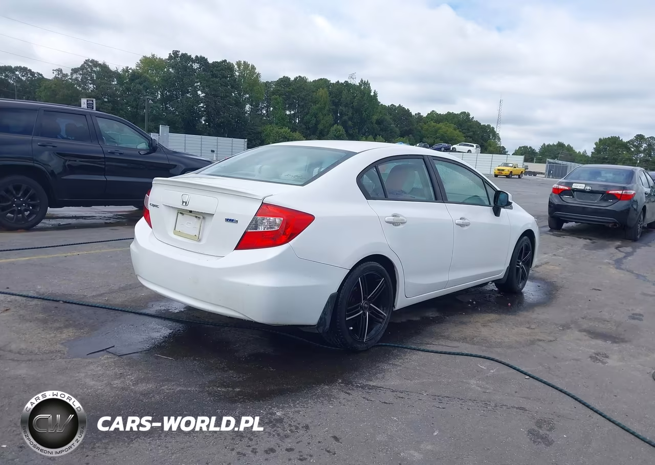 2012 Honda Civic Sdn Hf VIN:2HGFB2F6XCH523166 - 4