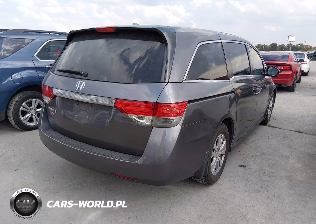 2015 Honda Odyssey Ex-L VIN:5FNRL5H66FB086154 - 4