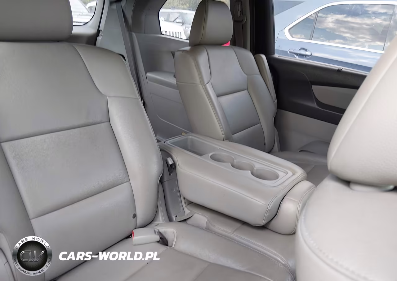 2015 Honda Odyssey Ex-L VIN:5FNRL5H66FB086154 - 8