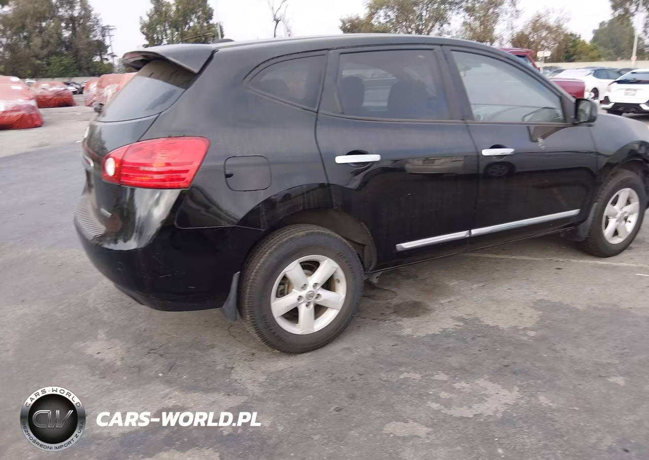 2013 Nissan Rogue S VIN:JN8AS5MT0DW554579 - 4