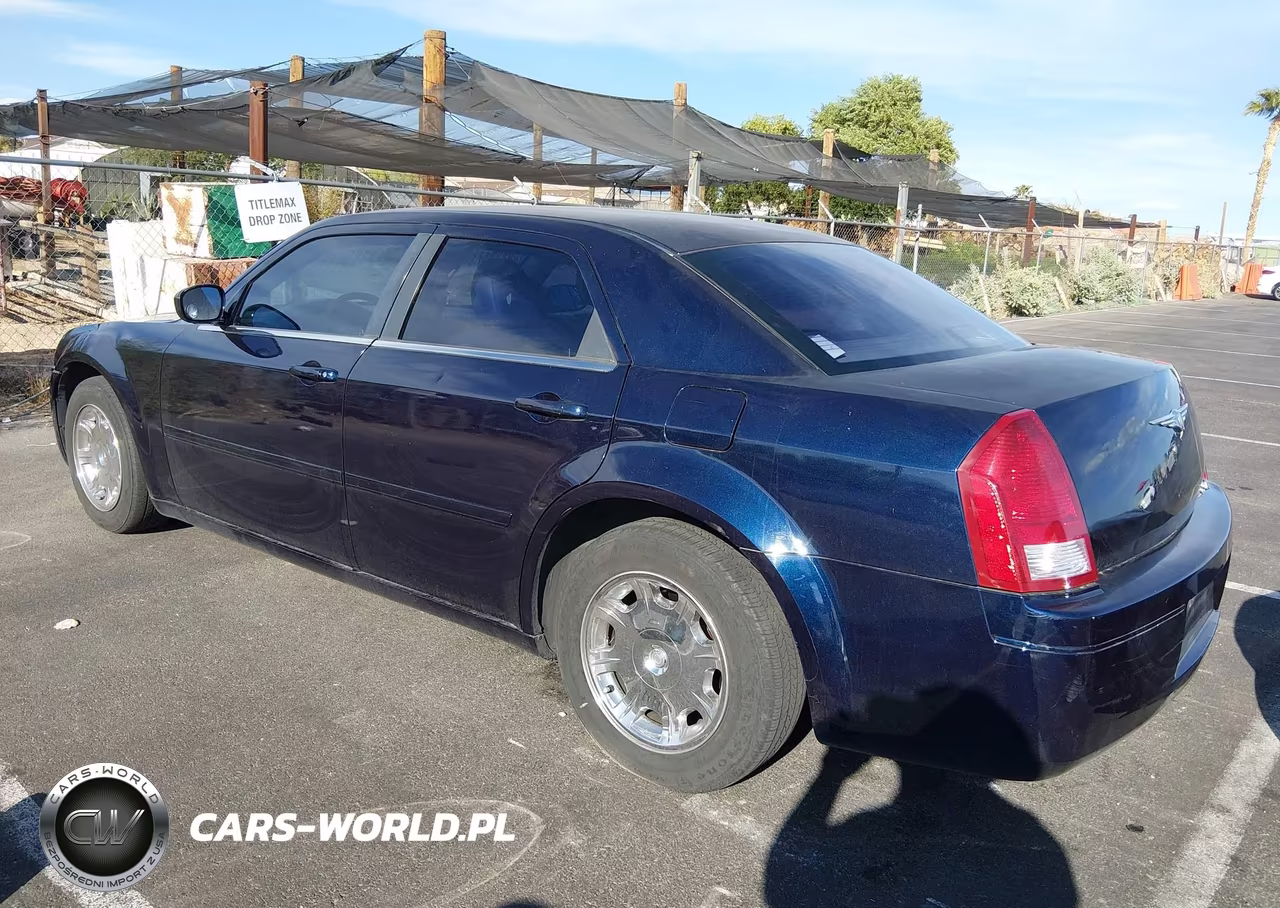 2005 Chrysler 300 Touring VIN:2C3AA53G05H553536 - 3
