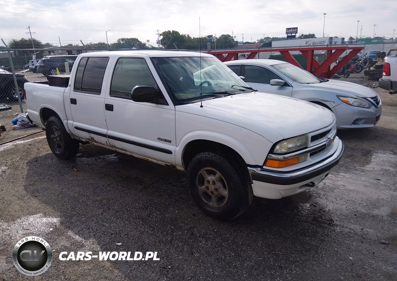 2002 Chevrolet S-10 Ls VIN:1GCDT13W12K174844 - 1