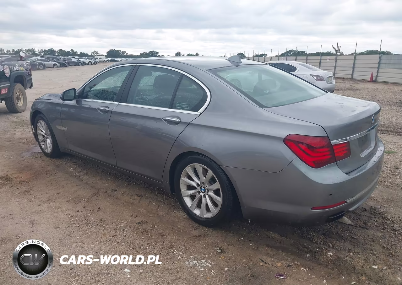 2013 BMW 740I VIN:WBAYA6C58DD143798 - 3