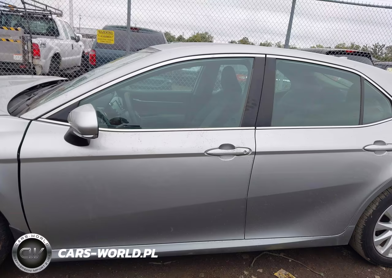 2020 Toyota Camry Le VIN:4T1L11AK1LU975552 - 15