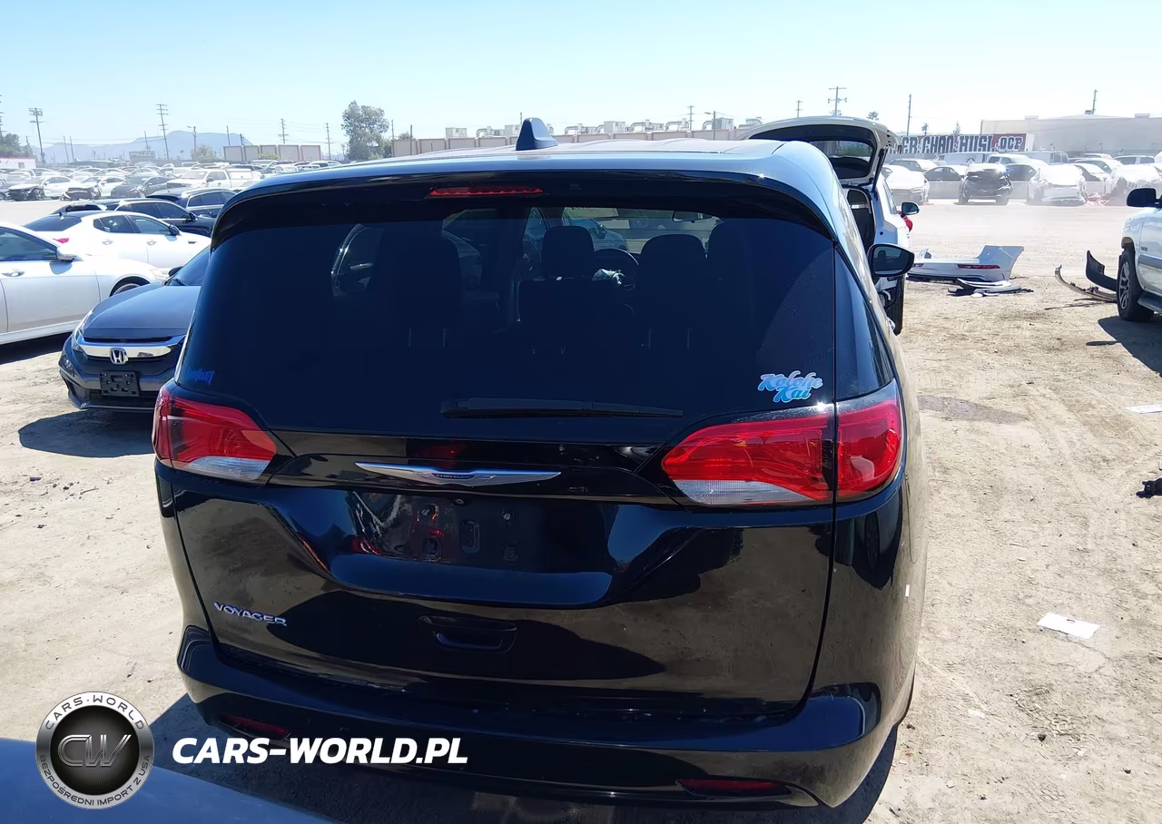 2022 Chrysler Voyager Lx VIN:2C4RC1CG1NR102966 - 16
