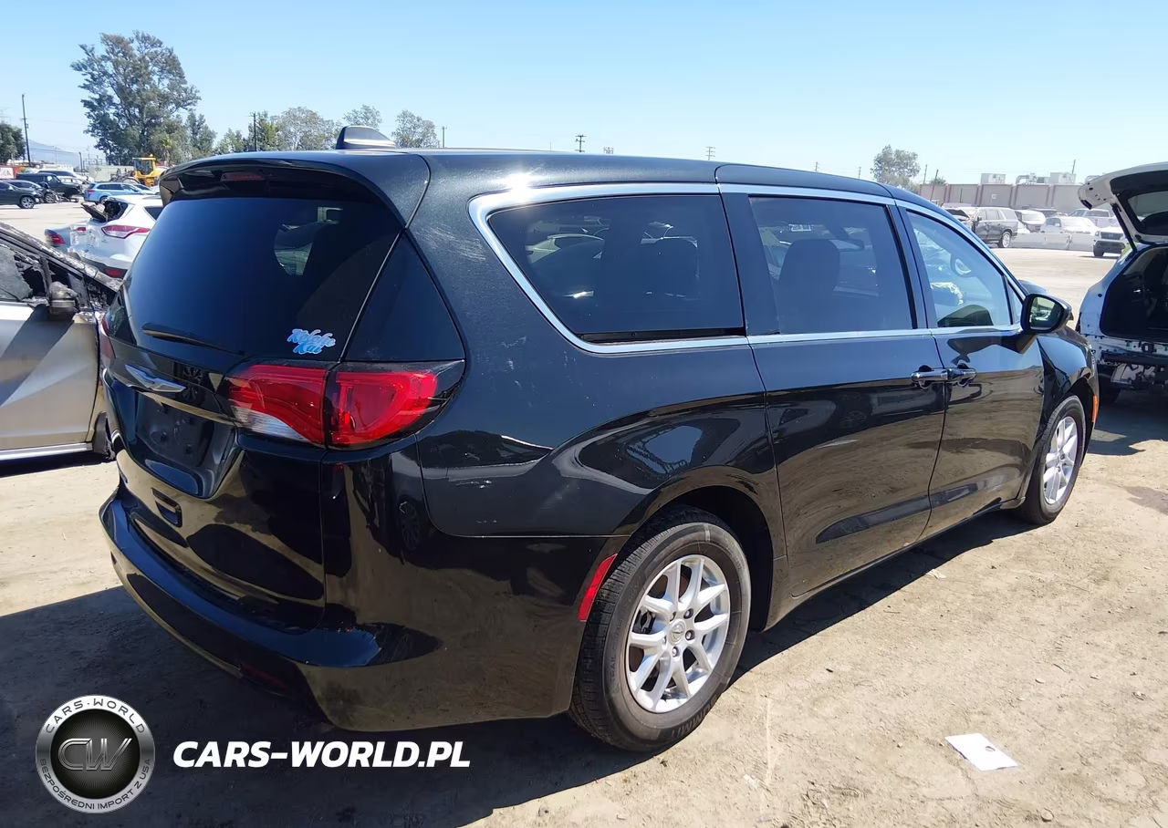 2022 Chrysler Voyager Lx VIN:2C4RC1CG1NR102966 - 4