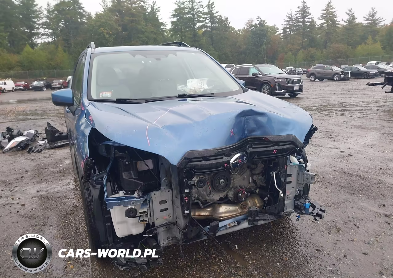 2024 Subaru Forester Premium VIN:JF2SKADC1RH457588 - 6
