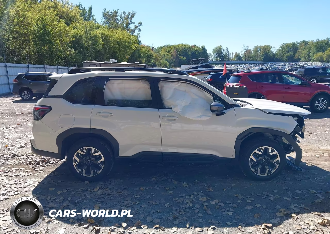 2026 Subaru Forester Premium VIN:4S4SLDD68T3041545 - 13