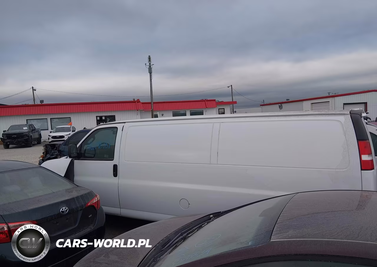 2024 Chevrolet Cargo Express Rwd 2500 Extended Wheelbase Wt VIN:1GCWGBFP1R1289287 - 14