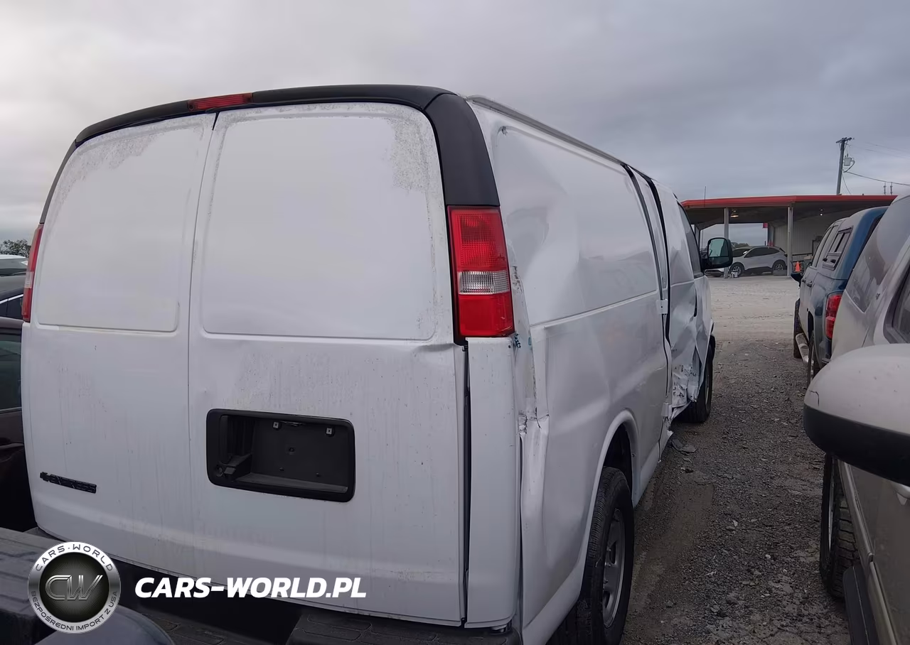 2024 Chevrolet Cargo Express Rwd 2500 Extended Wheelbase Wt VIN:1GCWGBFP1R1289287 - 4