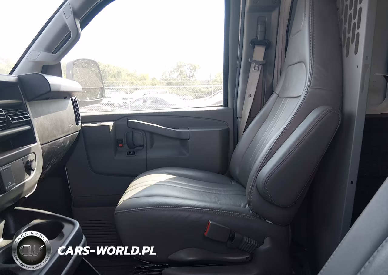 2024 Chevrolet Cargo Express Rwd 2500 Extended Wheelbase Wt VIN:1GCWGBFP1R1289287 - 5