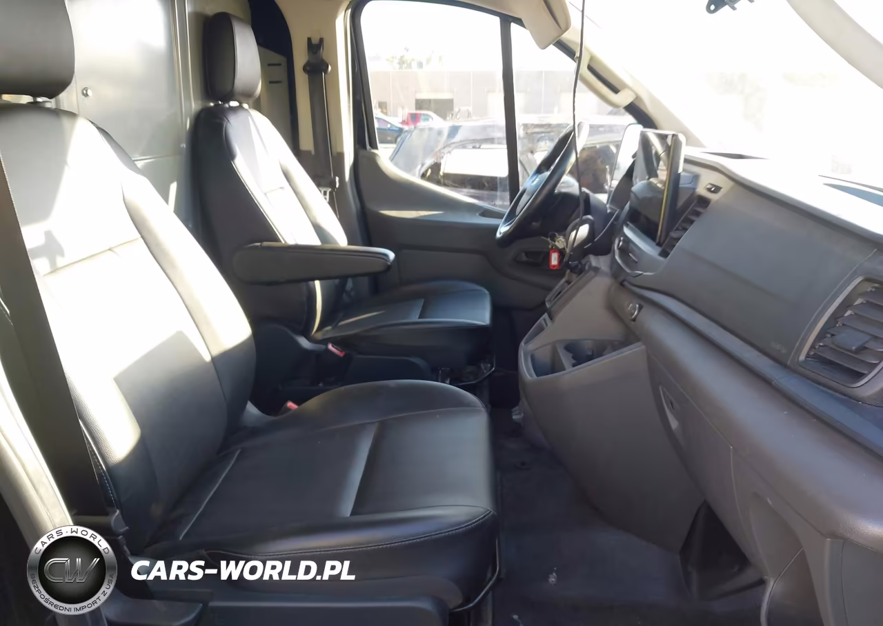 2023 Ford Transit-150 VIN:1FTYE1Y89PKA27118 - 5