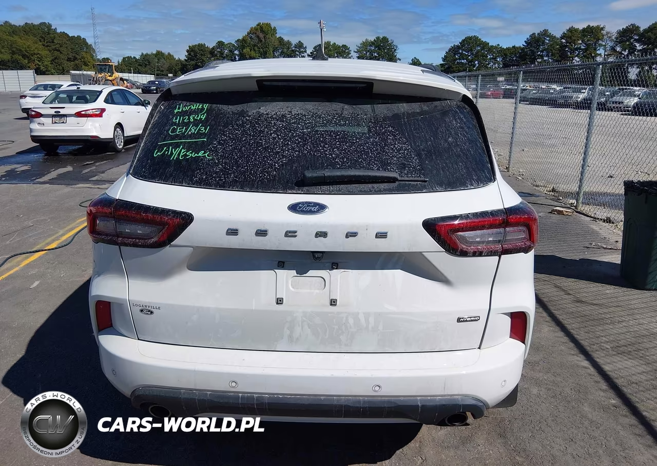 2023 Ford Escape St-Line VIN:1FMCU0MZ0PUB46987 - 17