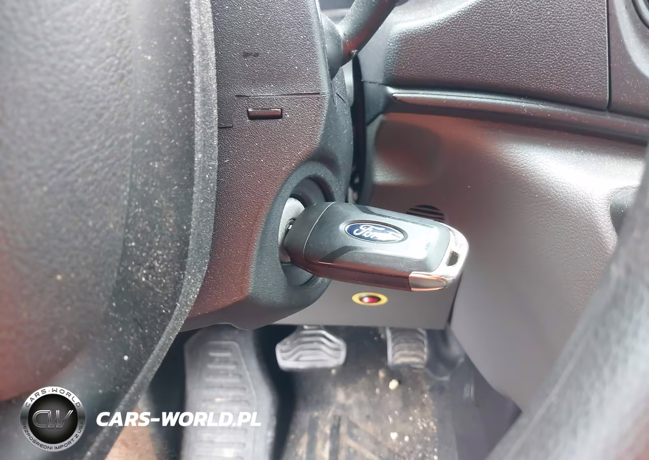 2025 Ford Transit-250 VIN:1FTBR1Y87SKA68379 - 11