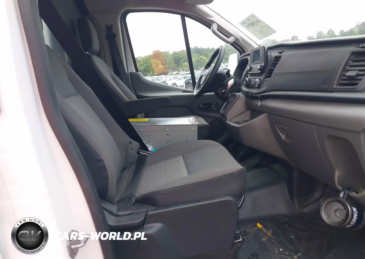 2025 Ford Transit-250 VIN:1FTBR1Y87SKA68379 - 5