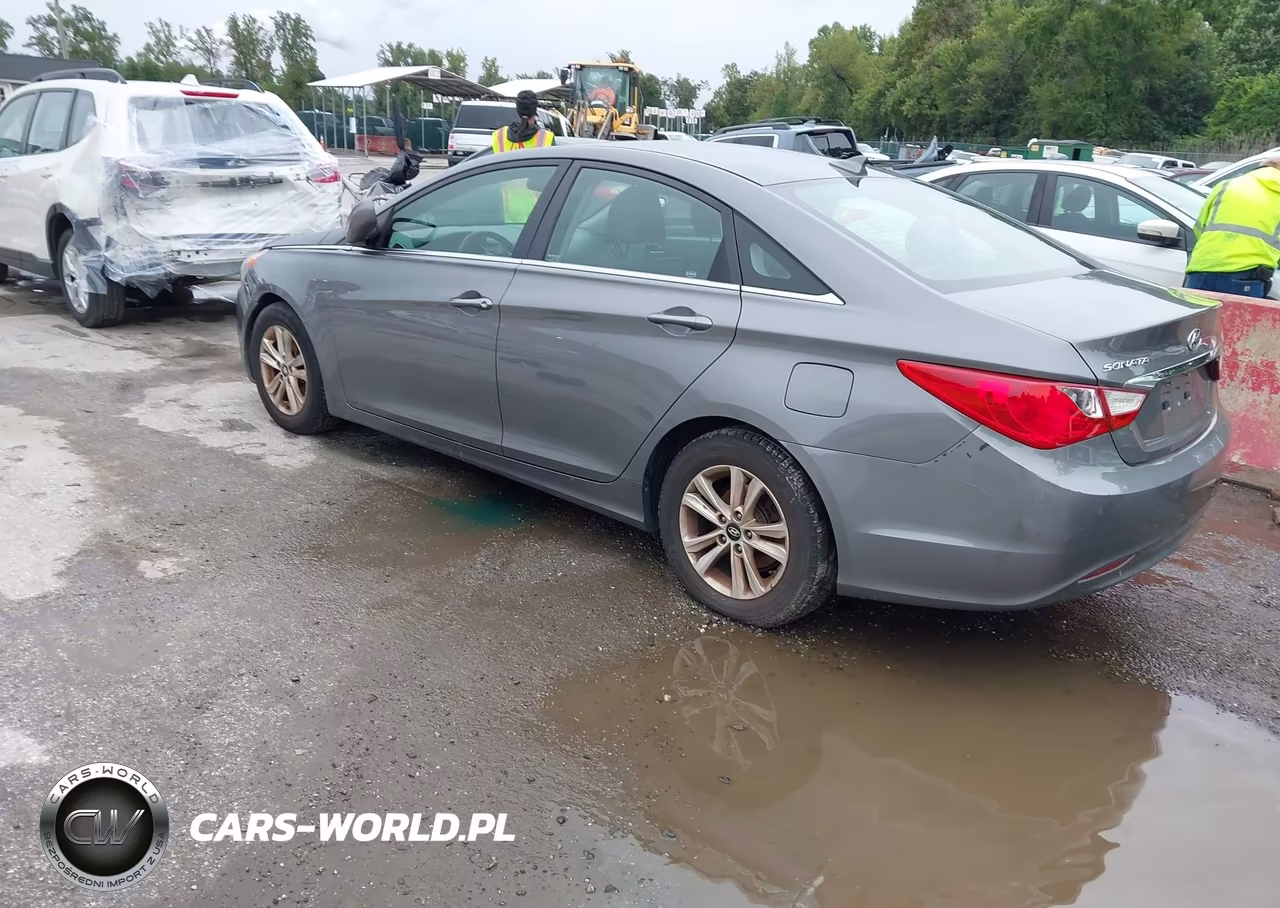 2013 Hyundai Sonata Gls VIN:5NPEB4AC8DH533089 - 3