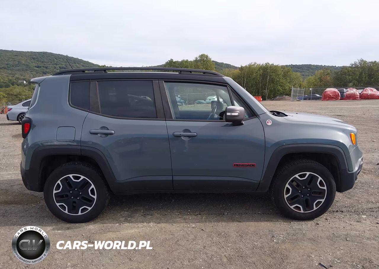 2016 Jeep Renegade Trailhawk VIN:ZACCJBCT2GPC50727 - 13