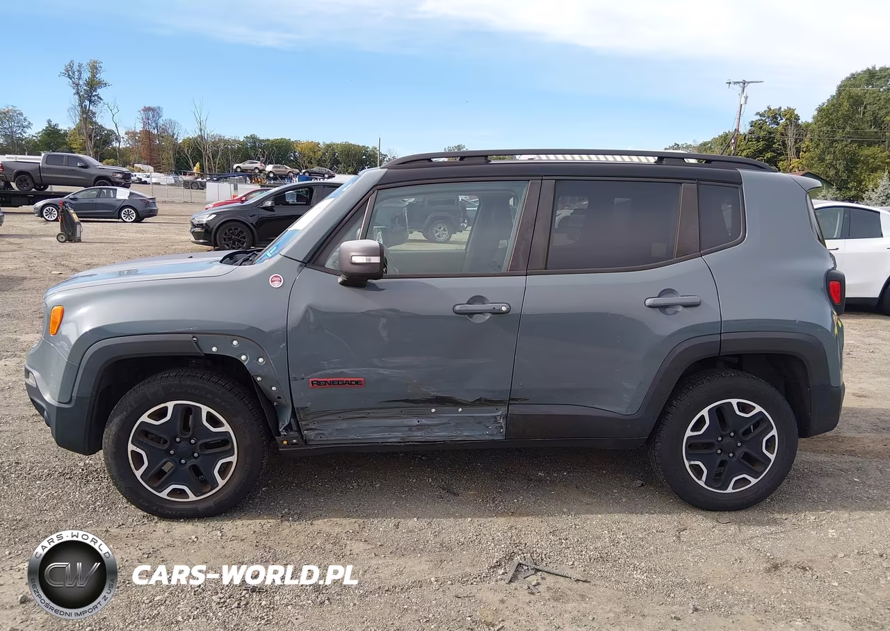 2016 Jeep Renegade Trailhawk VIN:ZACCJBCT2GPC50727 - 14