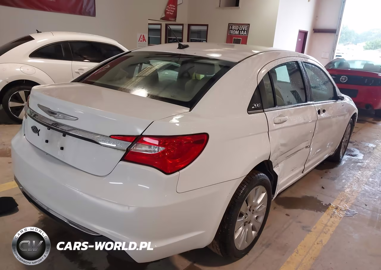 2012 Chrysler 200 Lx VIN:1C3CCBAB4CN274152 - 4