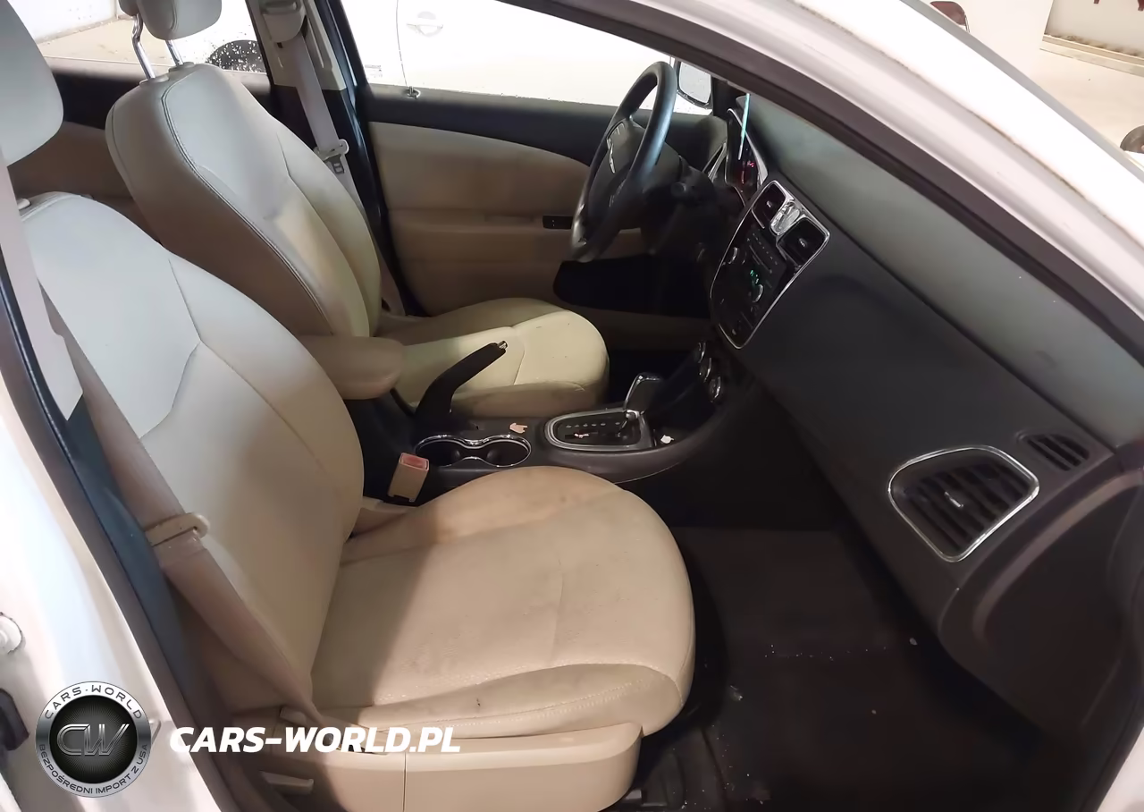 2012 Chrysler 200 Lx VIN:1C3CCBAB4CN274152 - 5