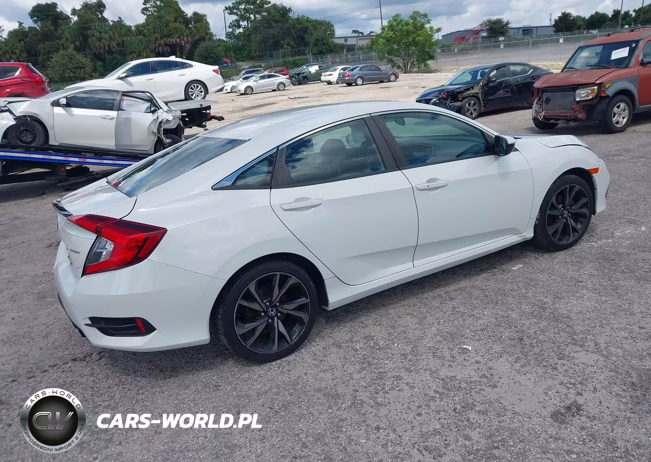 2019 Honda Civic Sport VIN:2HGFC2F8XKH575202 - 4