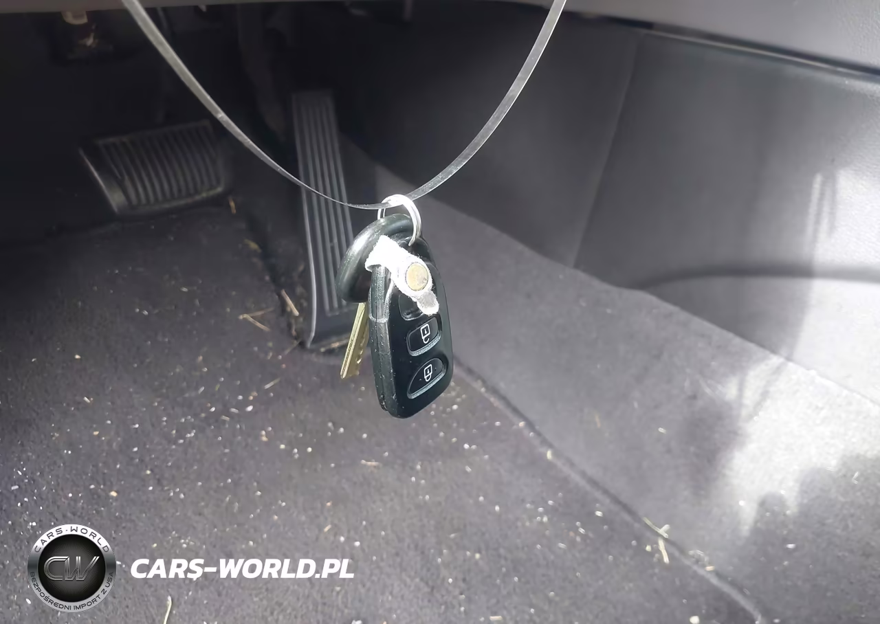 2012 Hyundai Sonata Gls VIN:5NPEB4AC8CH433072 - 11
