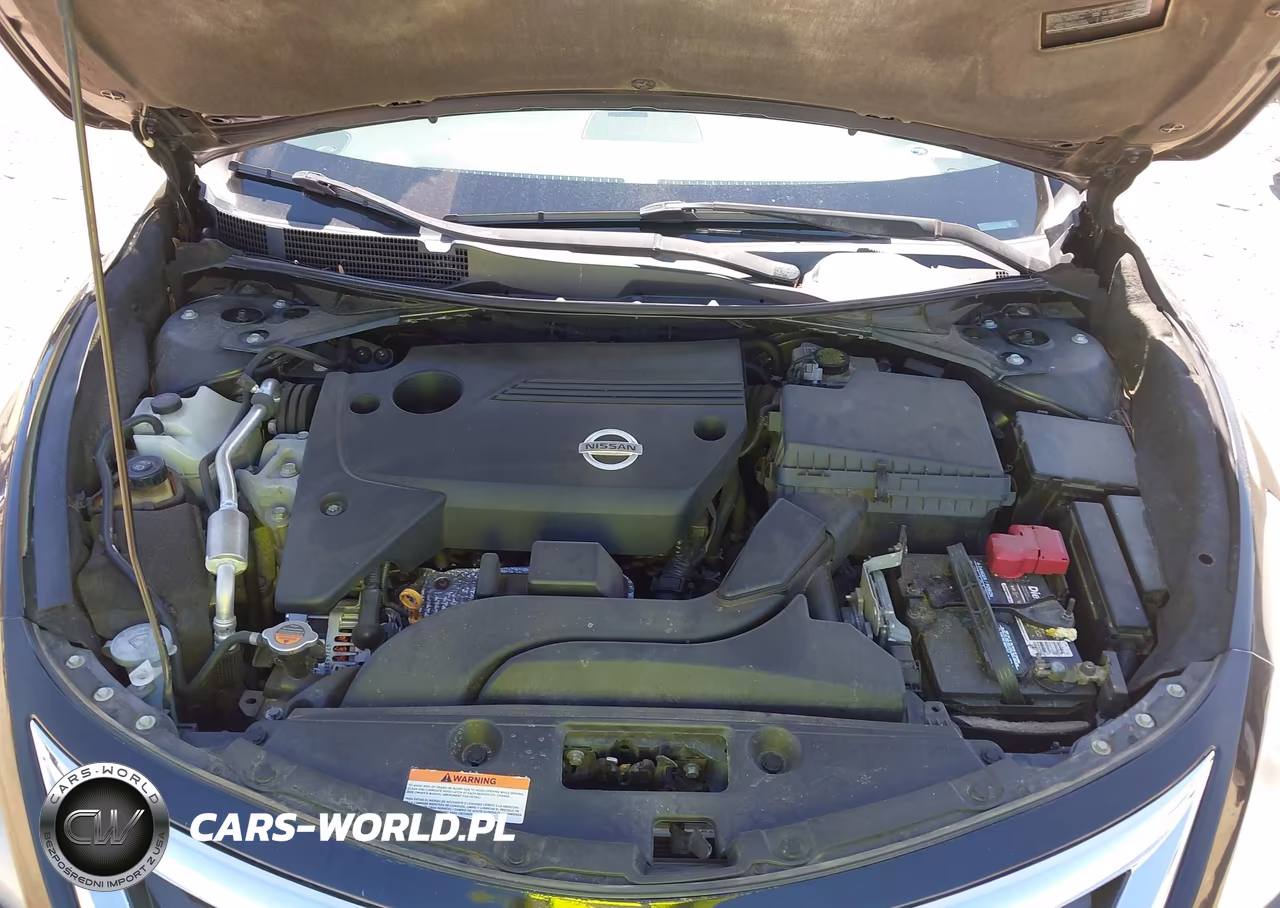 2015 Nissan Altima 2.5 S VIN:1N4AL3AP1FC470303 - 10