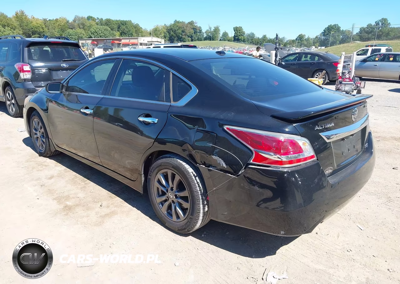 2015 Nissan Altima 2.5 S VIN:1N4AL3AP1FC470303 - 3