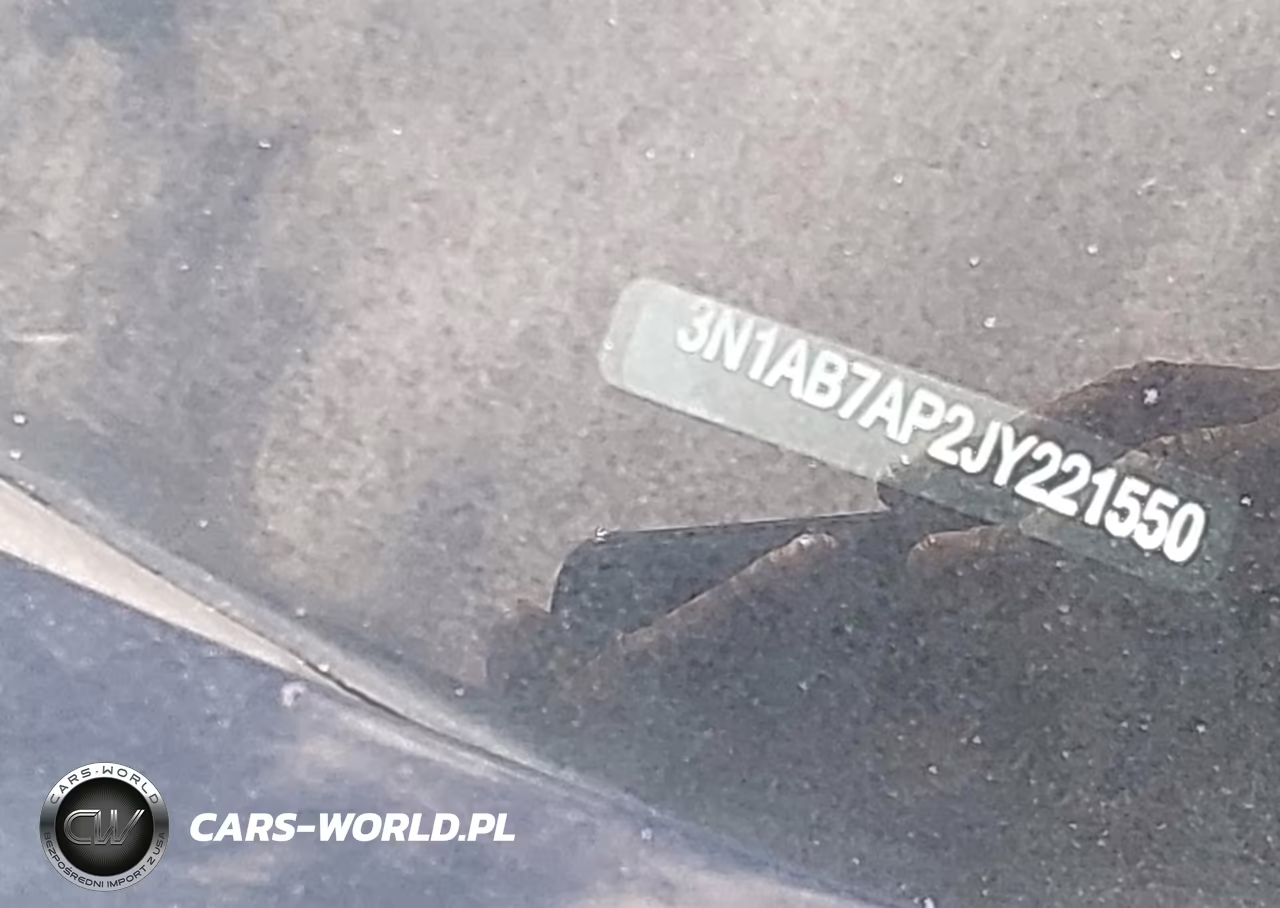 2018 Nissan Sentra S VIN:3N1AB7AP2JY221550 - 12