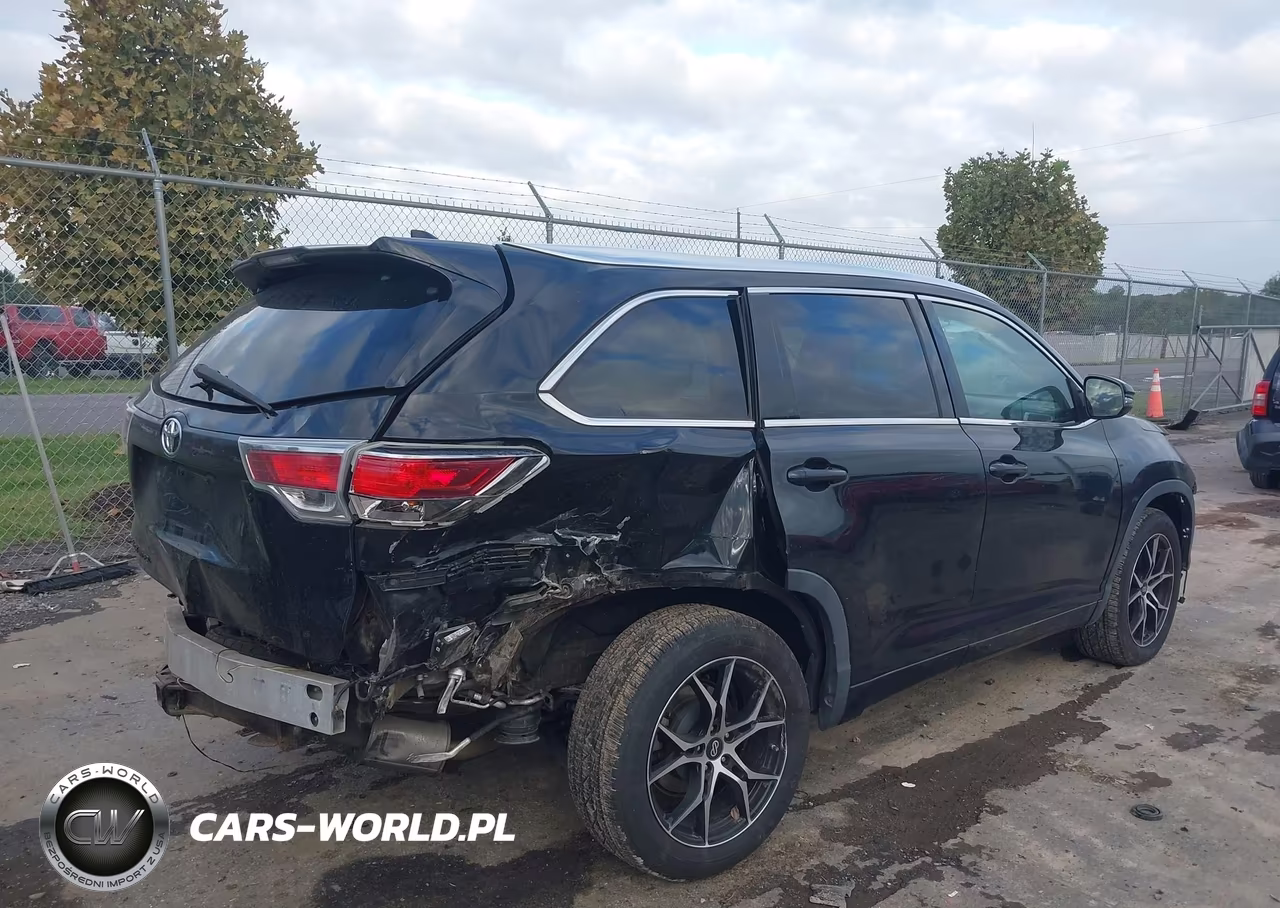 2016 Toyota Highlander Limited V6 VIN:5TDYKRFH9GS138755 - 4