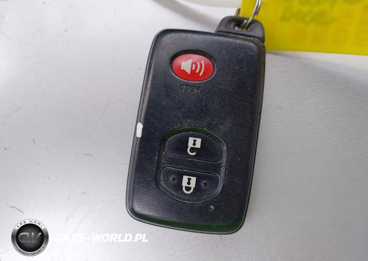 2013 Toyota Prius Two VIN:JTDKN3DUXD1688548 - 11