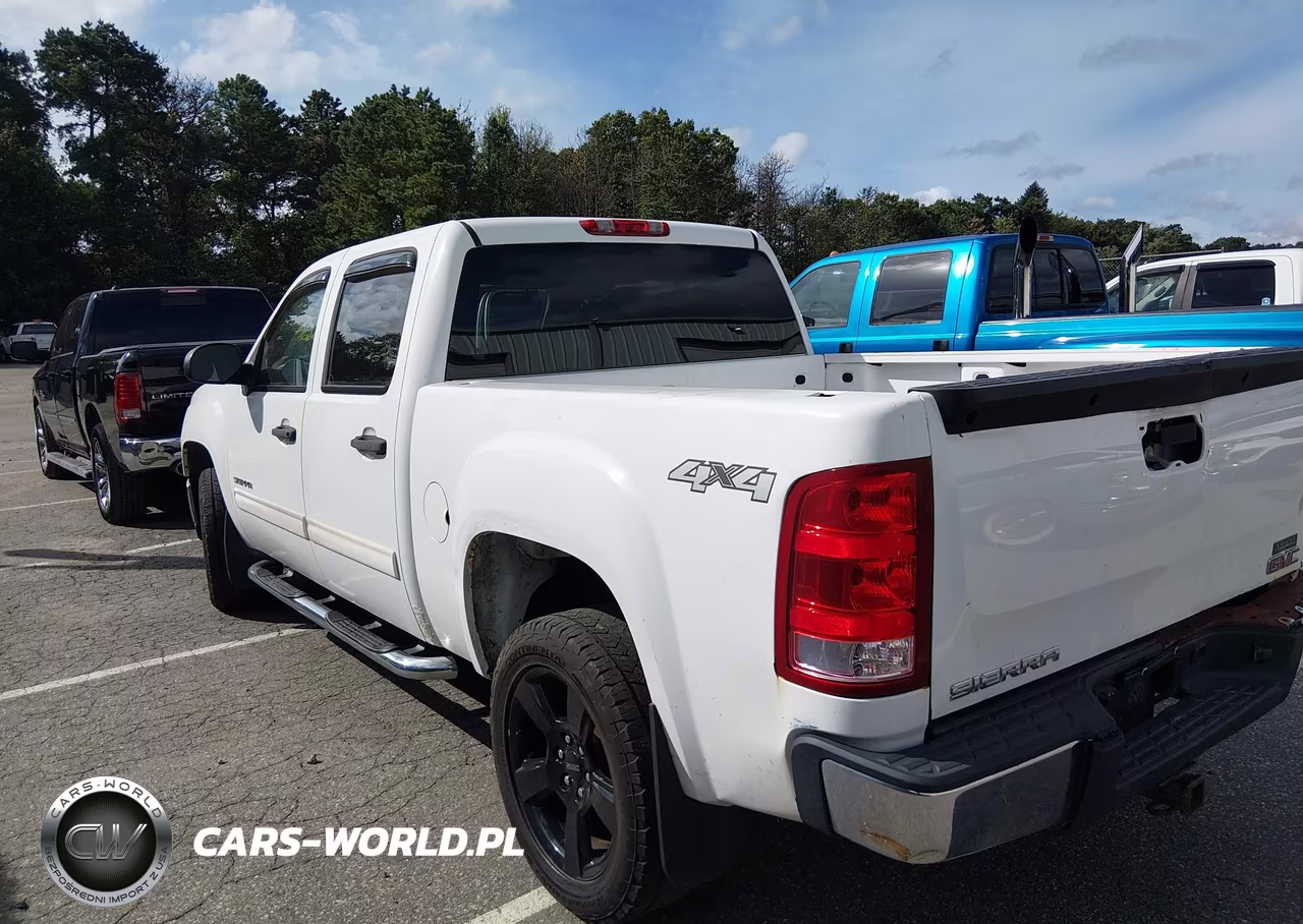 2010 GMC Sierra 1500 Sl VIN:3GTRKUEA4AG241714 - 3