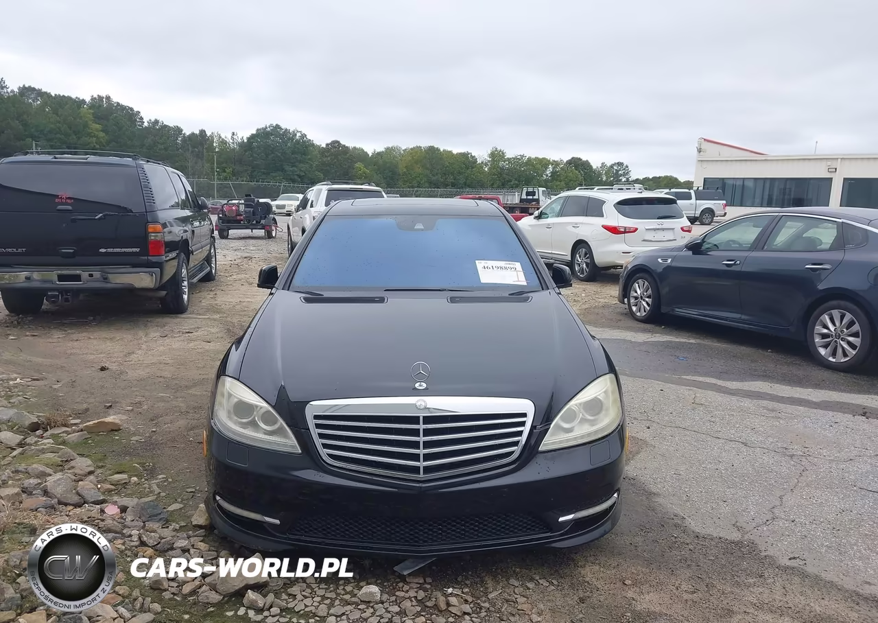 2010 Mercedes-Benz S 550 VIN:WDDNG7BB7AA339901 - 12