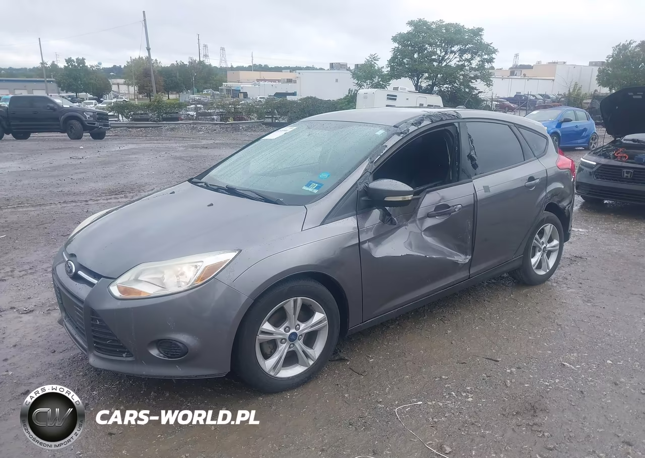 2014 Ford Focus Se VIN:1FADP3K21EL443458 - 2