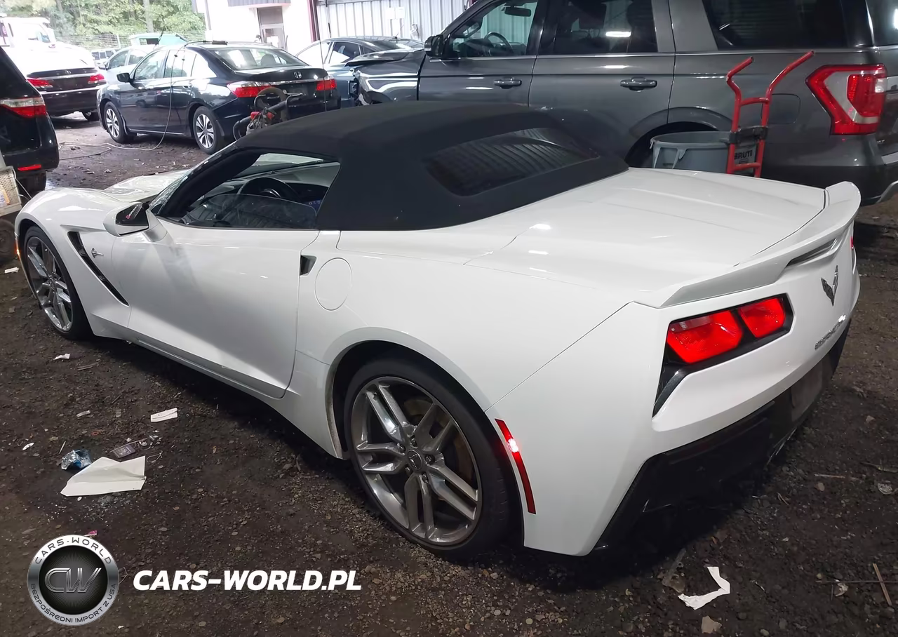 2014 Chevrolet Corvette Stingray Z51 VIN:1G1YM3D78E5119661 - 3