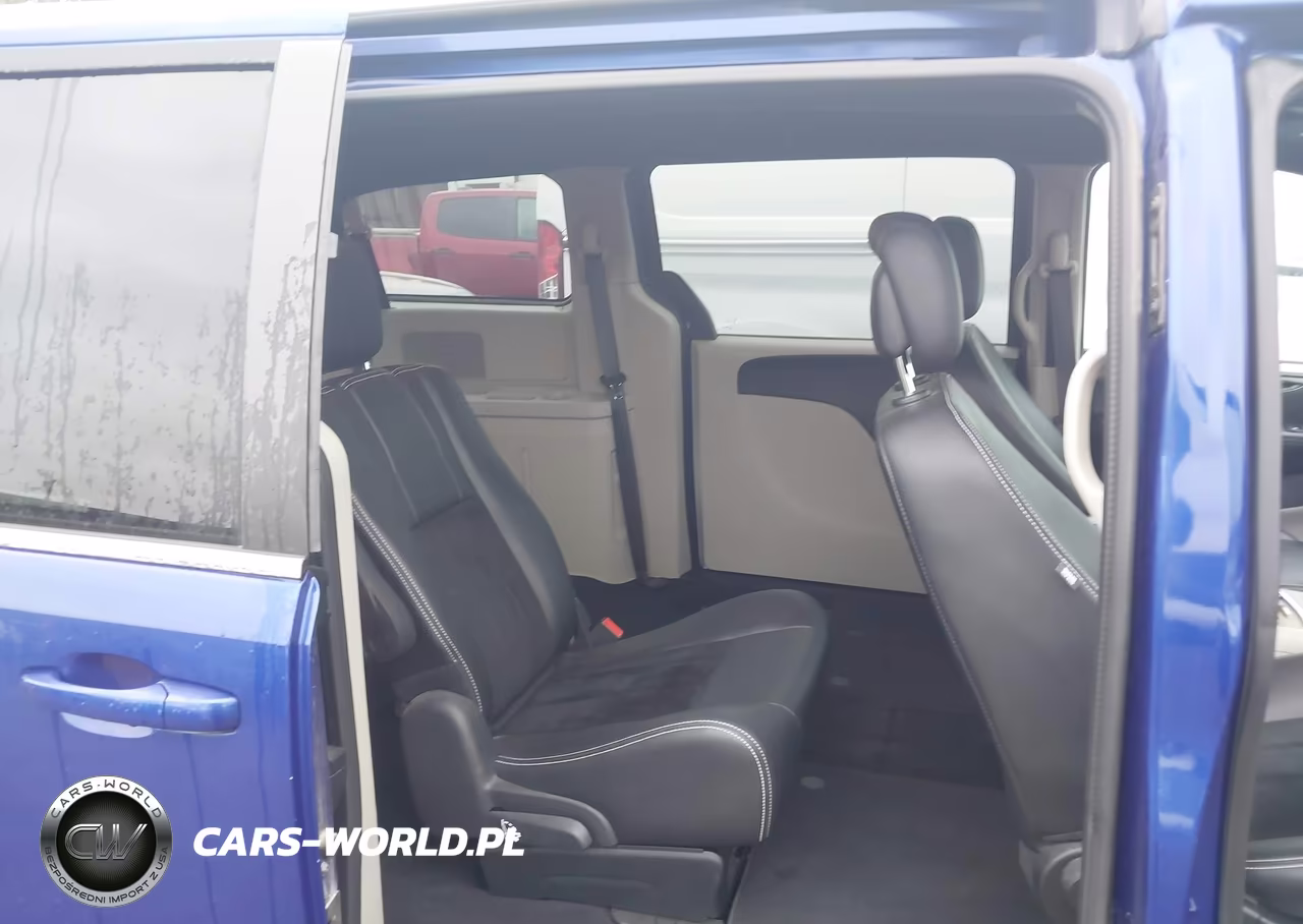 2018 Dodge Grand Caravan Sxt VIN:2C4RDGCGXJR254867 - 8