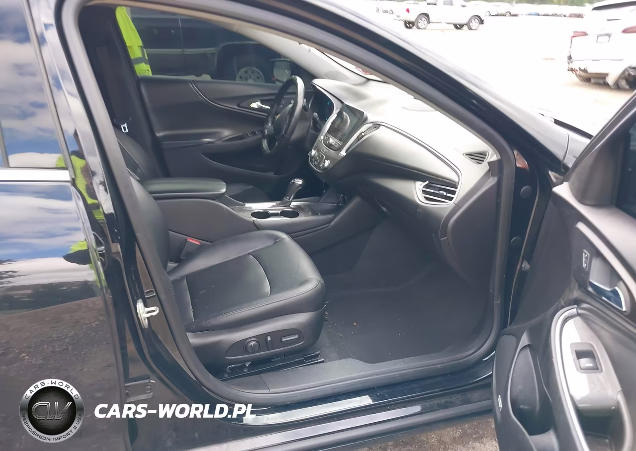 2018 Chevrolet Malibu Lt VIN:1G1ZD5ST1JF190897 - 5