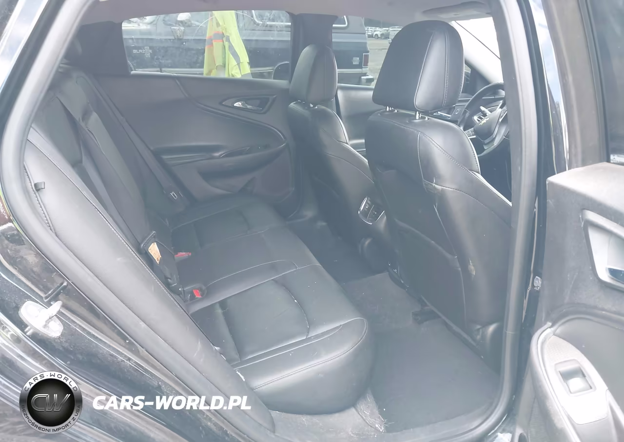 2018 Chevrolet Malibu Lt VIN:1G1ZD5ST1JF190897 - 8