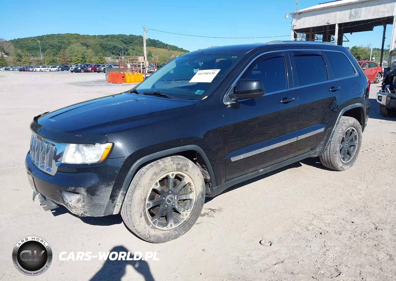 2011 Jeep Grand Cherokee Laredo VIN:1J4RR4GG0BC527412 - 2