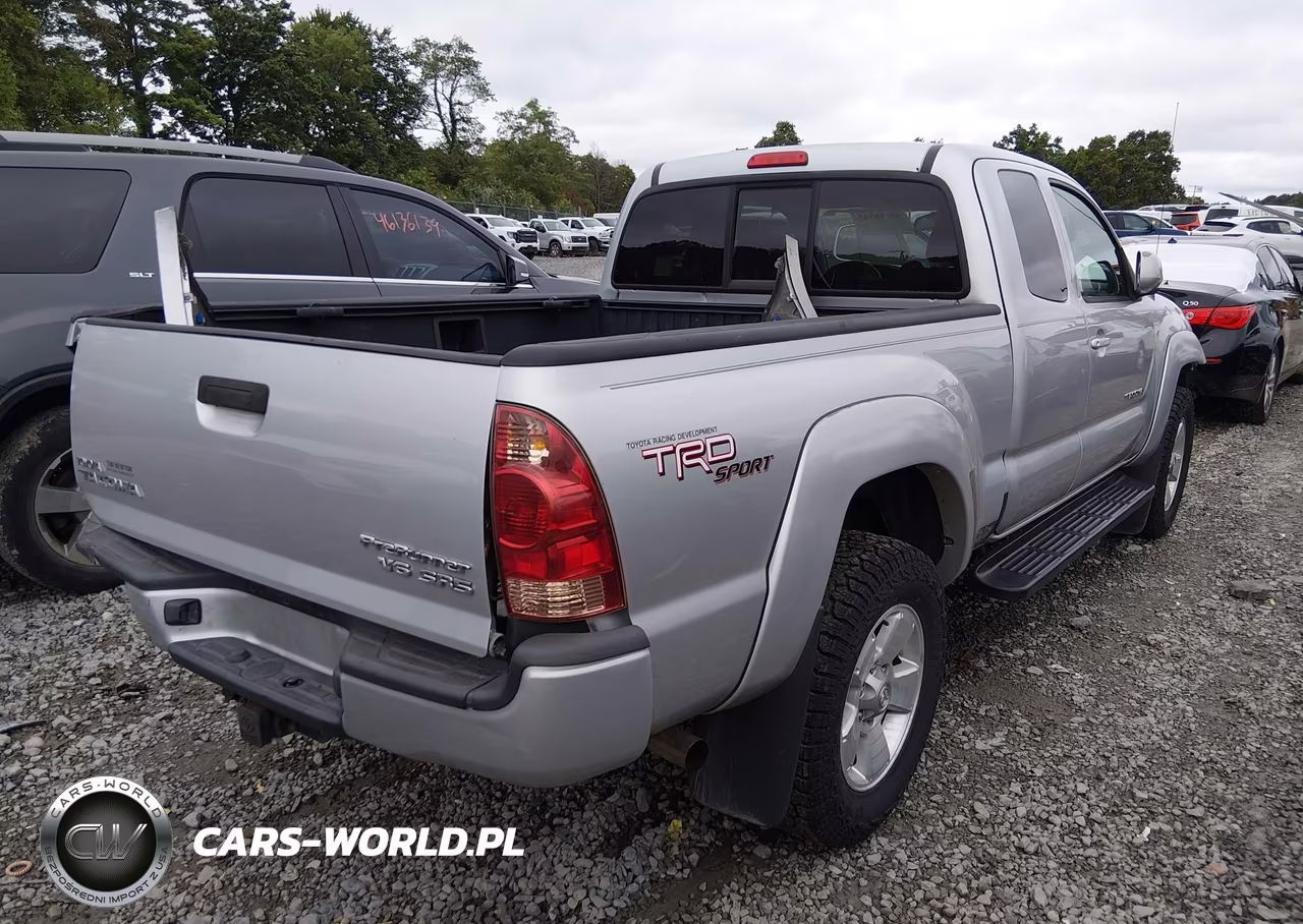 2008 Toyota Tacoma Prerunner V6 VIN:5TETU62N88Z549860 - 4
