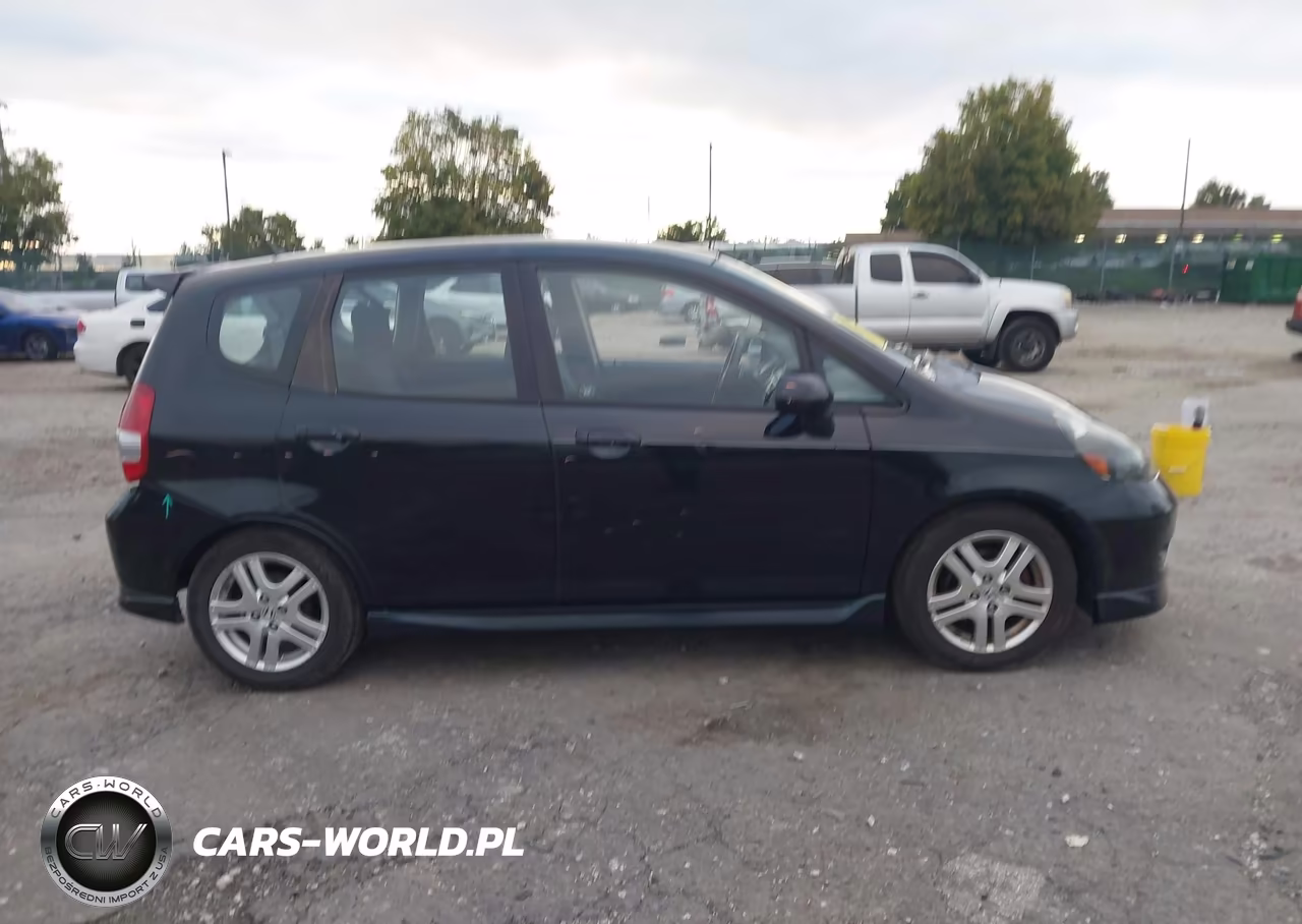 2008 Honda Fit Sport VIN:JHMGD38668S002671 - 13
