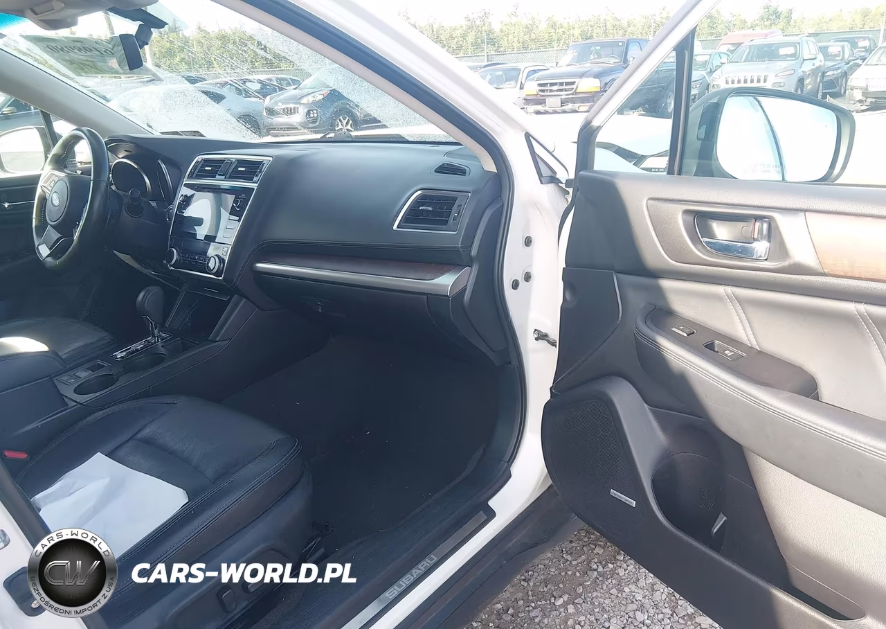 2018 Subaru Outback 2.5I Limited VIN:4S4BSANC3J3314488 - 5