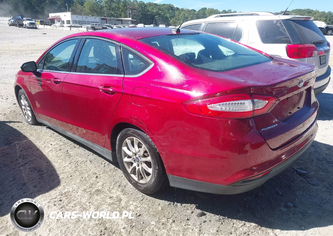 2015 Ford Fusion S VIN:3FA6P0G77FR218430 - 3